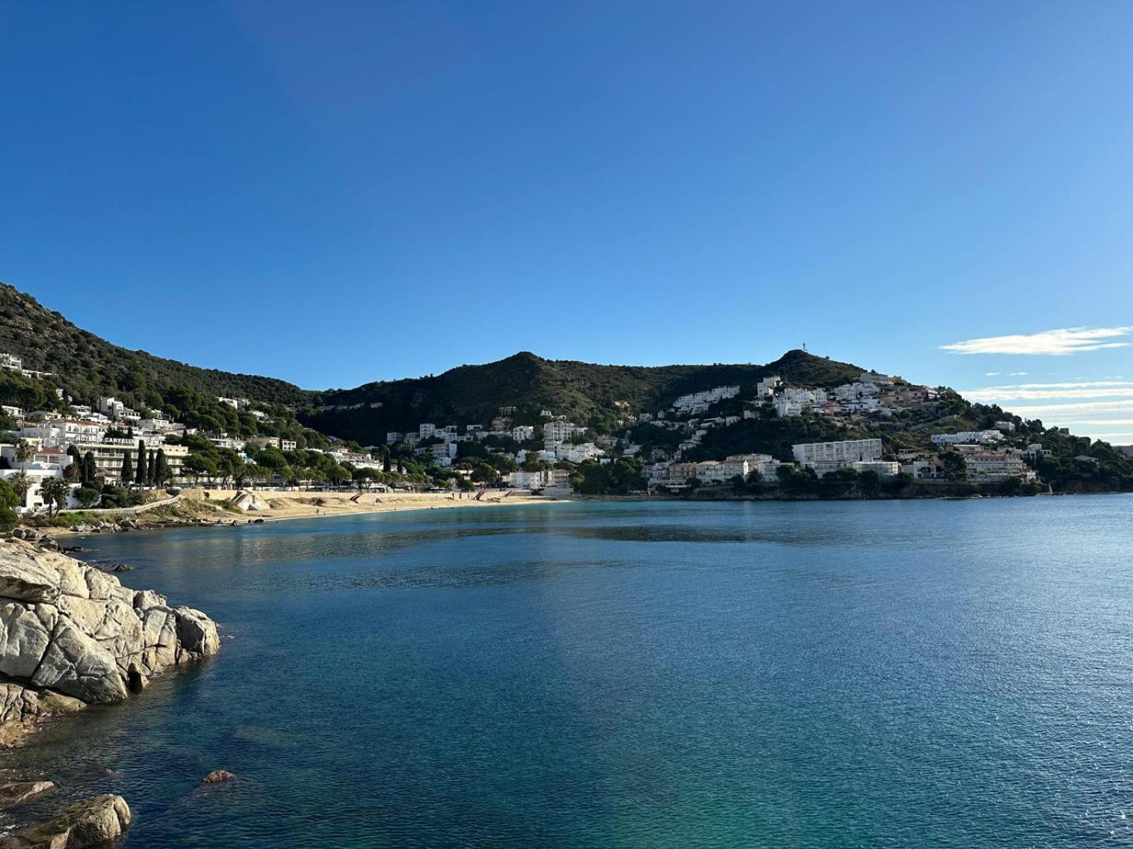 Apartamento En Roses Parking Y Piscina Comunitaria エクステリア 写真
